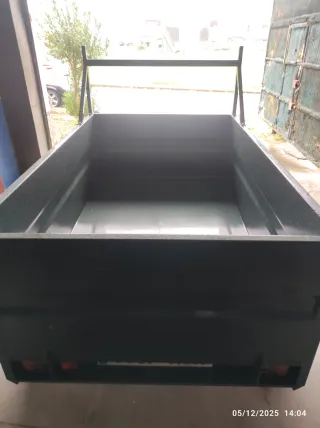 Remolque nuevo fabricado en 12/2025 en Cádiz