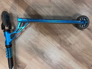 Patinete Albott Iridiun Azul