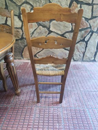 Mesa Comedor Extensible Madera + 4 Sillas