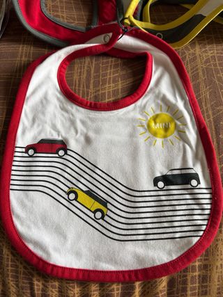 Baberos Mini sin estrenar