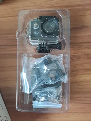 Cámara Deportiva HD 1080P + Accesorios