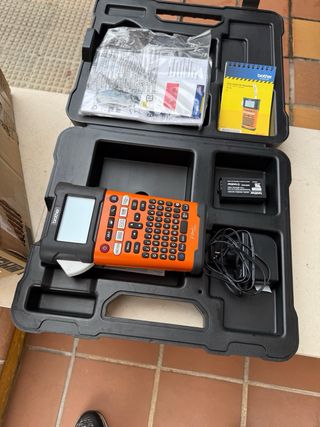 Brother P-Touch E300 Manual de Usuario