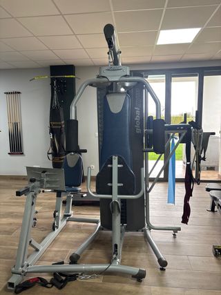 Máquina de gimnasio multifuncional Global Gym