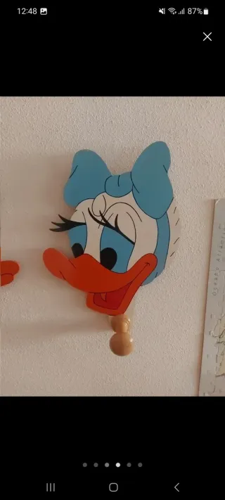 Perchas de Madera Donald y Daisy.  IKEA