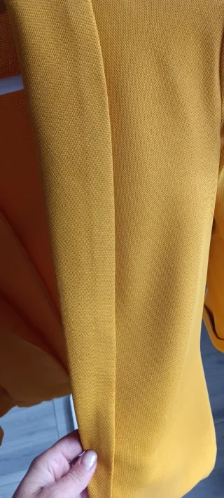 Blazer amarillo mostaza. Chaqueta americana.