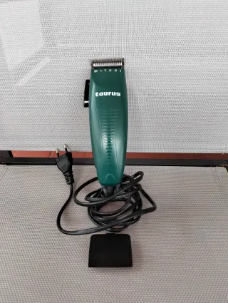 Cortapelos Taurus Mithos Verde