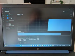 Portátil HP 15,6 i5-8250U 8GB RAM Batería Nueva