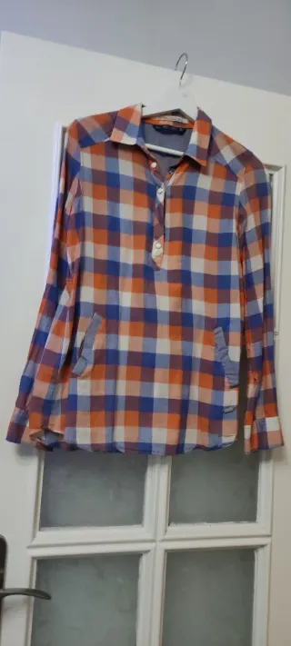 Camisa cuadros mujer abierta hasta el pecho