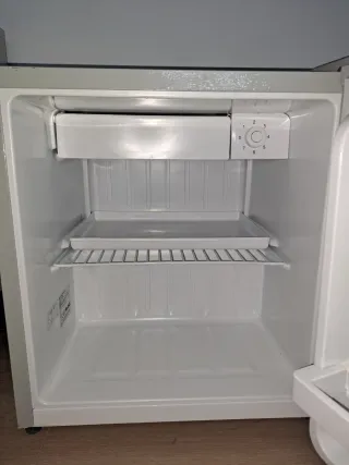 Frigorífico Universalblue 48L