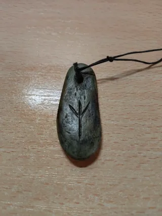 Colgante Runa Algiz Piedra Natural