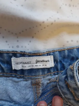 Shorts Vaqueros Stradivarius Rotos Talla 34