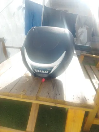 Baúl SH34 con soporte Honda CBF 125