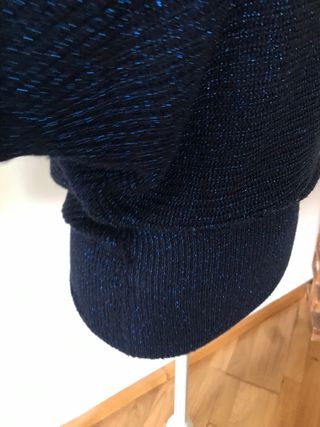 Jersey azul con destellos