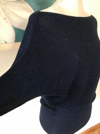 Jersey azul con destellos