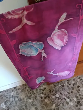 Fular seda pintado a mano