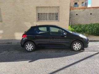 PEUGEOT 207 HDI (ULTIMO MODELO)
