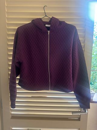 Sudadera ASOS granate acolchada
