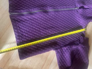 Sudadera ASOS granate acolchada