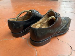 Zapatos Loake Negros Poco Uso