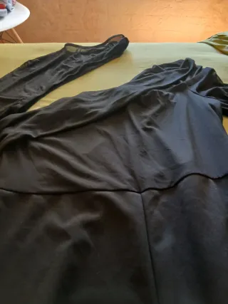 Mono negro elegante para fiesta Nuevo