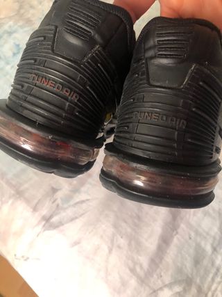 Zapatillas Nike Air Max Negras y Rojas