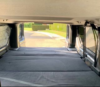 Opel Vivaro 2017 camperizada.