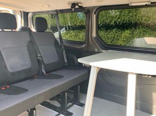 Opel Vivaro 2017 camperizada.