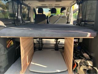 Opel Vivaro 2017 camperizada.
