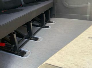 Opel Vivaro 2017 camperizada.