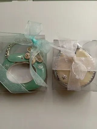 Portafotos y joyero decorativos