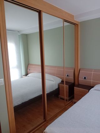 Se vende piso con ascensor