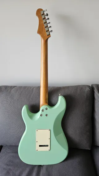 Guitarra Jet JS400 HSS Stratocaster