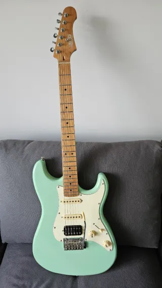 Guitarra Jet JS400 HSS Stratocaster