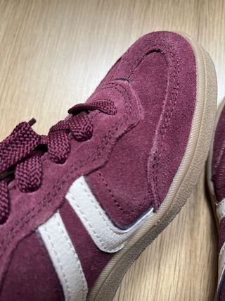 Zapatillas Stradivarius granates talla 36 de piel