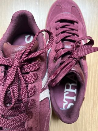 Zapatillas Stradivarius granates talla 36 de piel