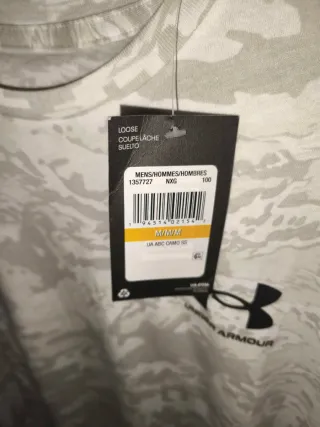 *nueva* Camisa Under Armour Talla M Camuflaje