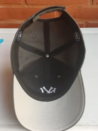 Gorra New Era Yankees Gris
