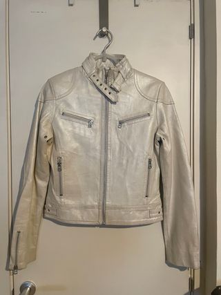 Chaqueta motera piel crudo nueva