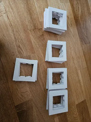 Marco embellecedor para interruptor