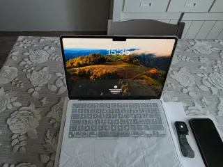 Ecosistema Apple: MacBook Air, iPhone Air, Watch