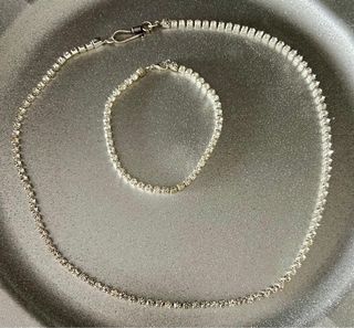 Conjunto Collar y Pulsera Plateados