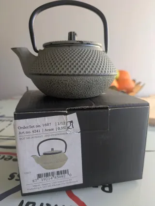 Tetera japonesa de hierro fundido Tokyo 0.35L