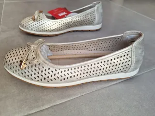 Bailarinas XTI doradas