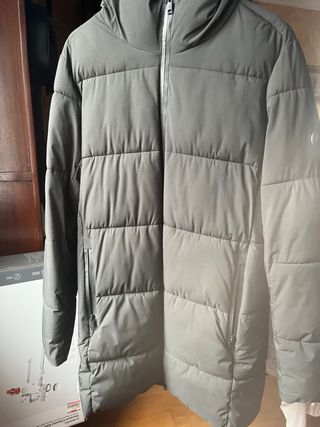 Parka larga verde de Alvaro Moreno