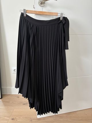 Falda asimétrica Maje negra T.38