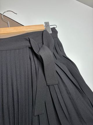 Falda asimétrica Maje negra T.38