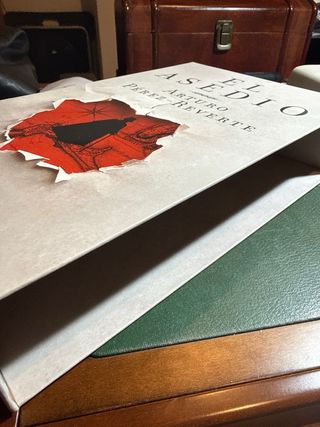 Libro El asedio de Arturo Pérez Reverte