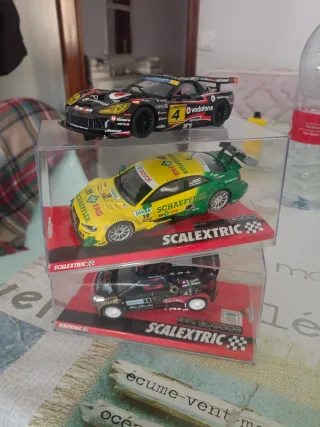 Coche Scalextric Abu Dhabi