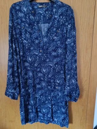 Vestido azul estampado