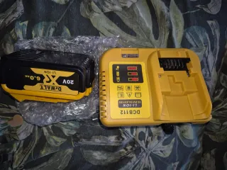 Cargador y Batería Dewalt 20V 6.0Ah